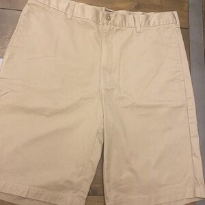 Lands end khaki flat front shorts size 36